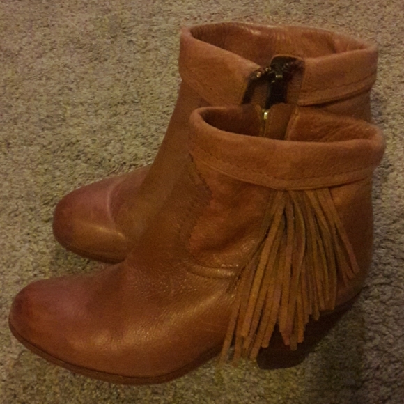 Sam Edelman Caramel Fringe Ankle Booties 6.5 - Picture 6 of 8